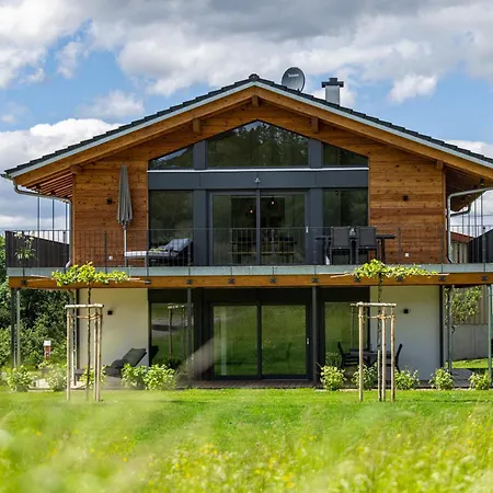 Am Hummelberghof アパート